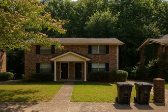 Building Photo - 1015 Cedar Ave