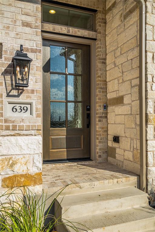 Foto del edificio - 639 Bay Breeze Dr