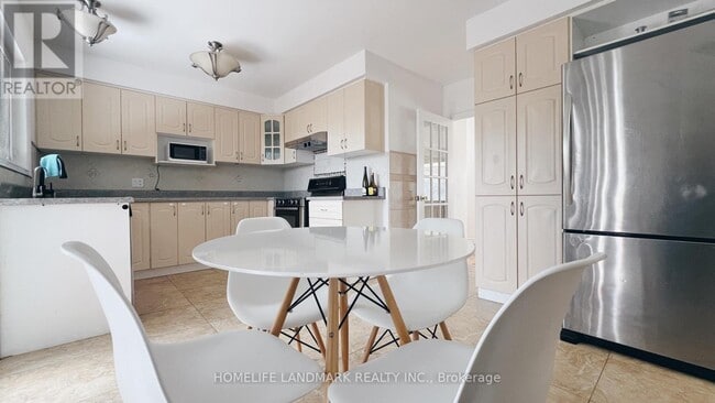 Photo du bâtiment - 10 Silverview Dr