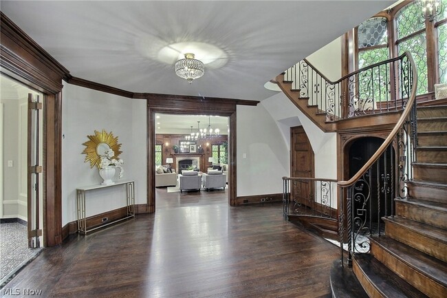Building Photo - 2970 Fairmount Blvd