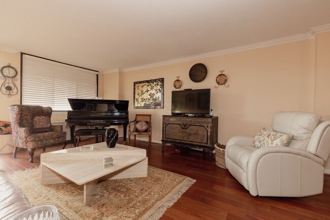 Foto del edificio - Alexandria Spacious One Bedroom-All Energy...
