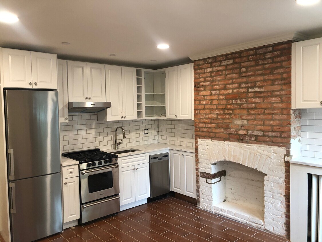 Renovated Kitchen with Stainless Appliances - 623 S Carolina Ave SE