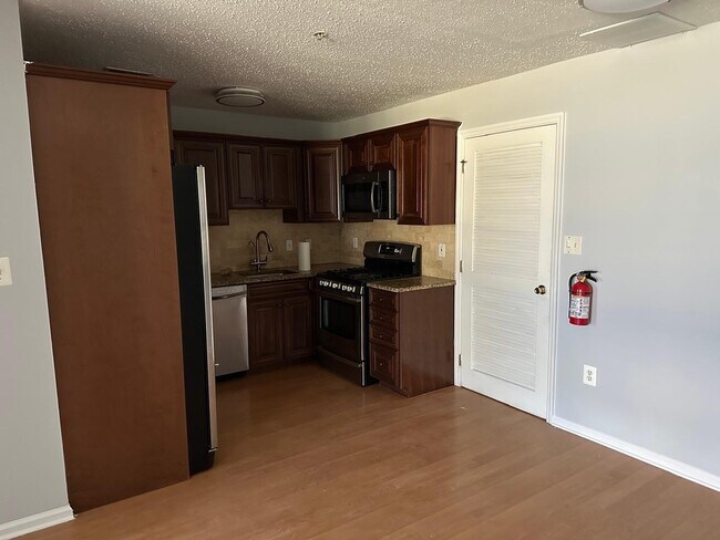 Foto del edificio - 108 Prestwick Way