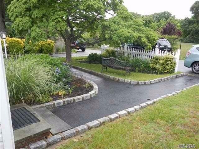 Foto del edificio - 19 Waterworks Rd