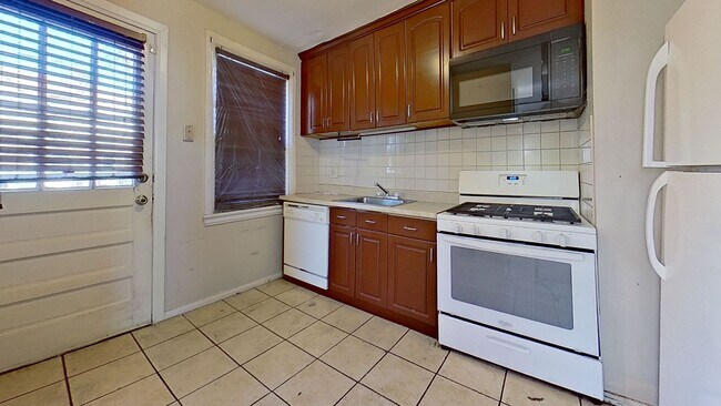 Building Photo - 1019 Chanceford Ave