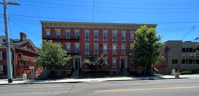 Foto del edificio - 2362 Auburn Ave