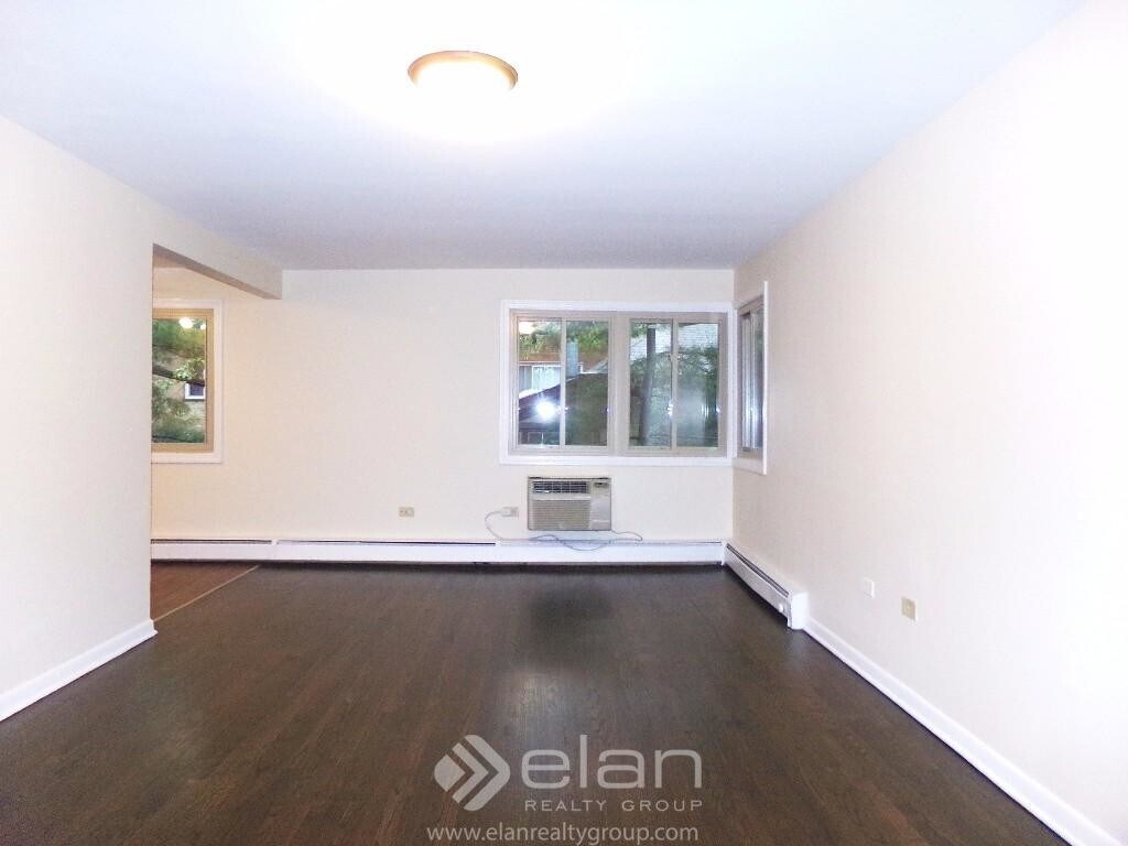 810 Seward St Unit 303, Evanston, IL 60202 Condo for Rent in Evanston