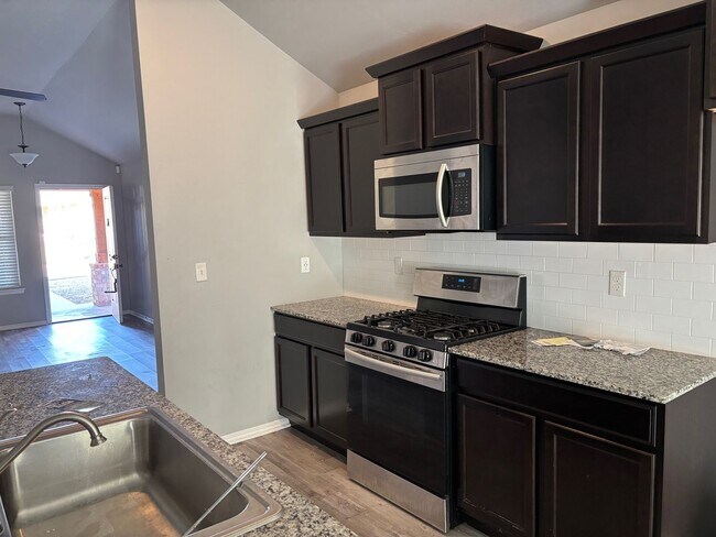 Foto del edificio - Home for rent