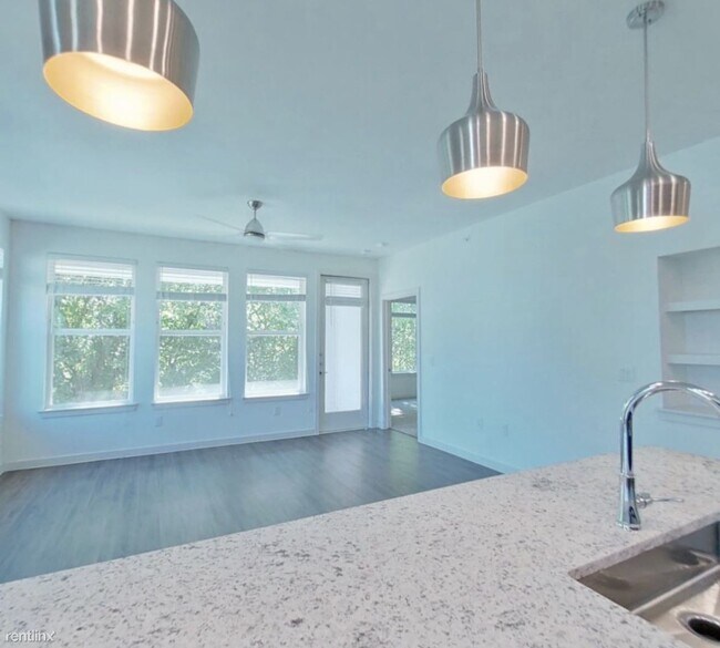 Foto del edificio - 2 br, 2 bath Condo - 661 Louis Henna Blvd ...