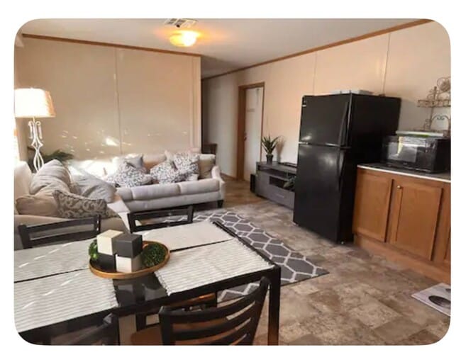 Building Photo - 42553 LA-42