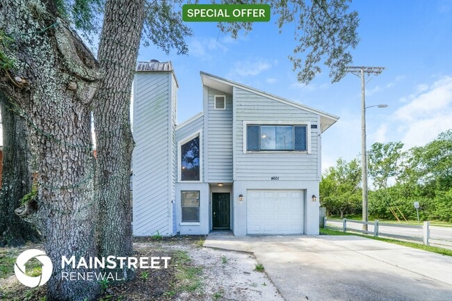 Building Photo - 4601 E Serena Dr