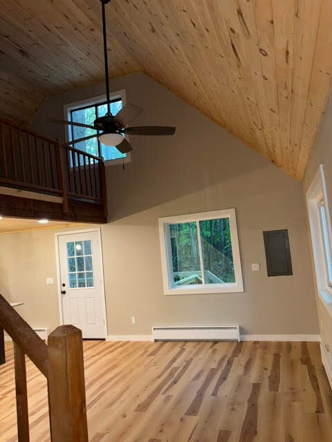 Building Photo - 35 Pine Creek Rd