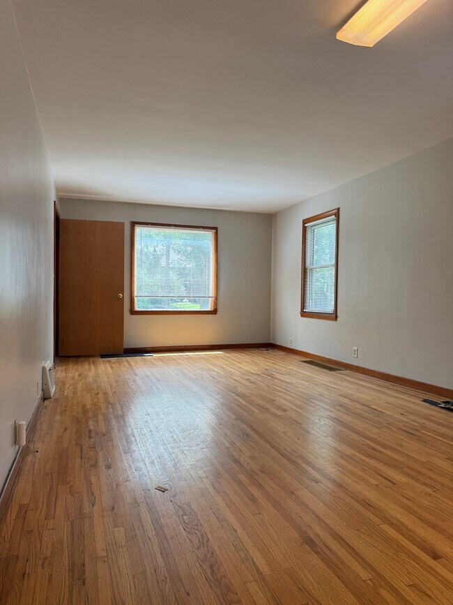 Foto del edificio - 206 W 9th St