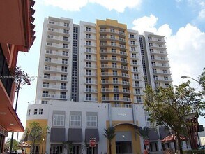 Building Photo - 900 SW 8th St