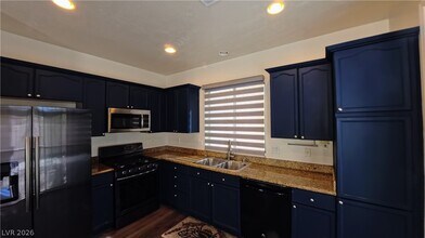 Building Photo - 3661 Turquoise Waters Ave