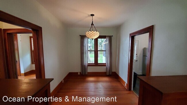 Building Photo - 2 br, 1 bath House - 102 Hamilton Road