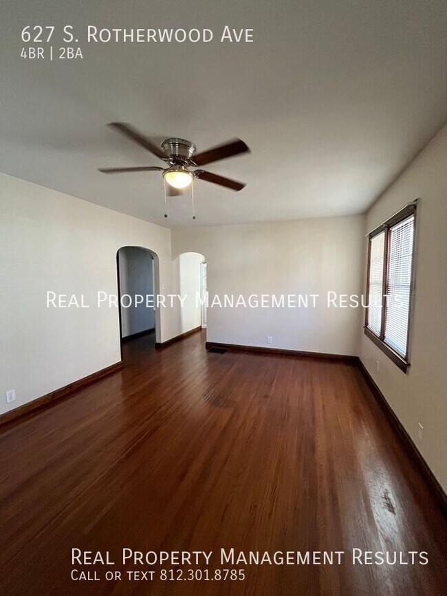 Building Photo - 627 S Rotherwood Ave