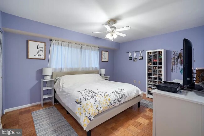 Foto del edificio - 10684 Weymouth St