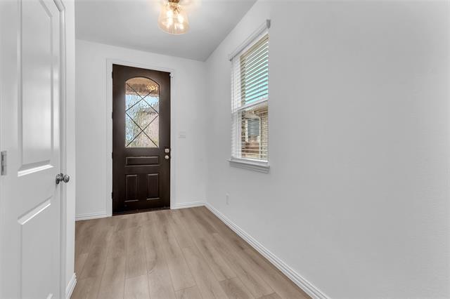 Building Photo - 2136 Sunnymede Dr