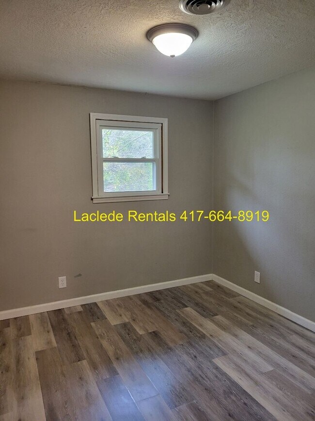 Foto del edificio - 489 Dilworth Rd
