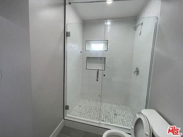 Foto del edificio - 6206 Mayfield Ave