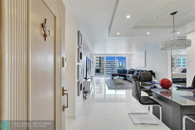 Foto del edificio - 2030 S Ocean Dr
