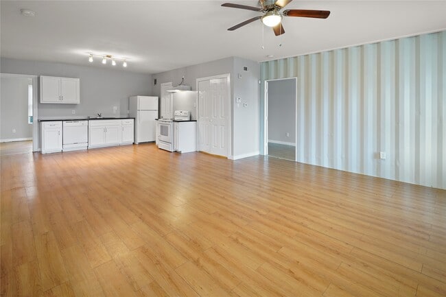 Foto del edificio - 3541 Mt Pleasant St