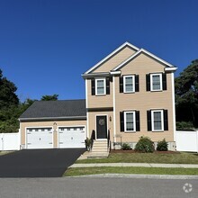 Building Photo - 23 Skyview Dr