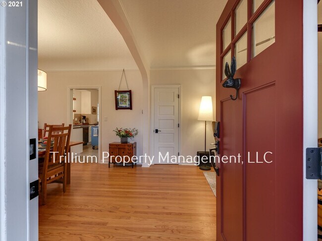 Foto del edificio - 2723 SE 19th Ave