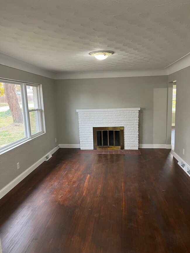 Foto del edificio - 2712 Shordell Dr