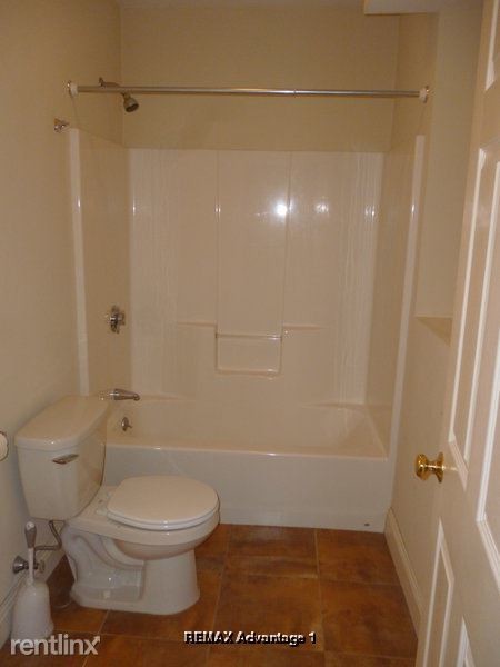 Building Photo - 4 br, 3.5 bath House - 7 Taconic Rd
