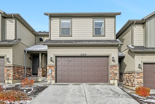 Building Photo - 1124 Wasatch Spring Rd