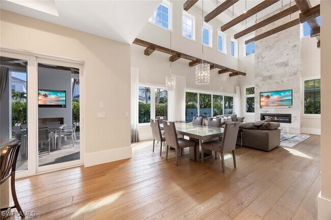 Foto del edificio - 9171 Mercato Ln