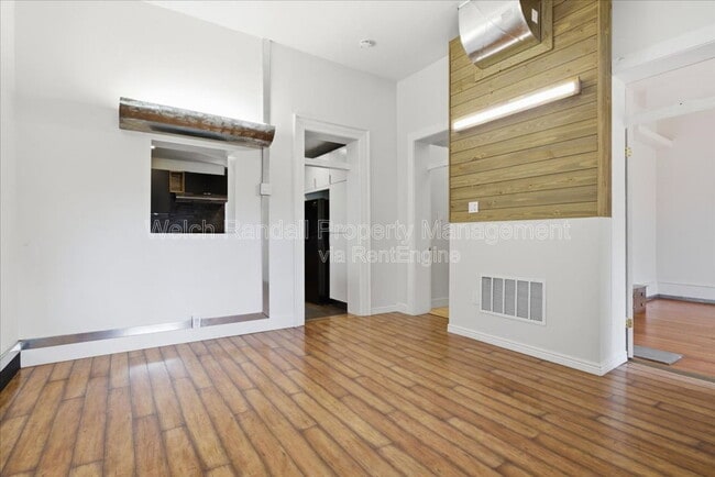 Building Photo - 646 W 500 N