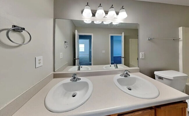 Foto del edificio - 3786 Longview Dr