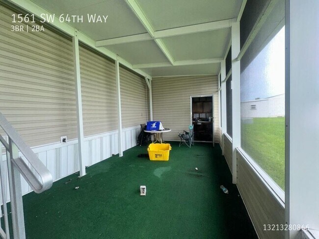 Foto del edificio - 1561 SW 64th Way