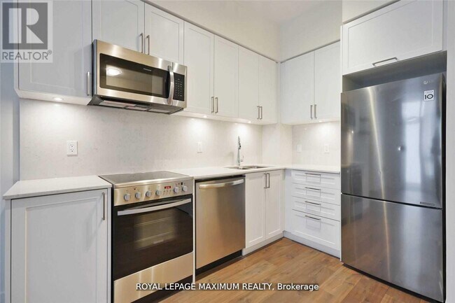 Building Photo - 278 Buchanan Dr