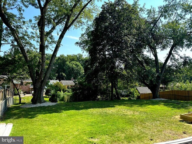 Foto del edificio - 6905 Fulford St