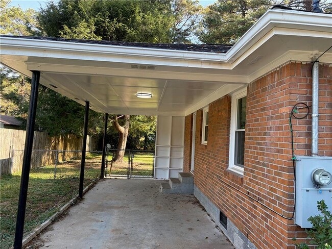 Foto del edificio - 1990 S Columbia Pl