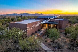 Building Photo - 13037 N Red Quail Pl