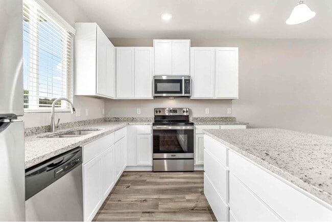 Building Photo - 21515 Sir Walter Ln