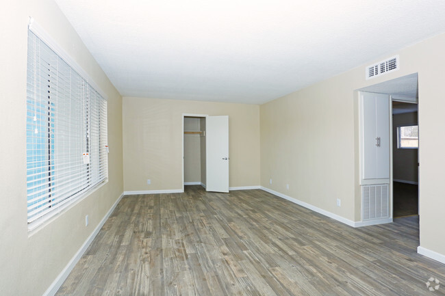 2BR, 1BA - 862 SF Living Room - Flower Apartments