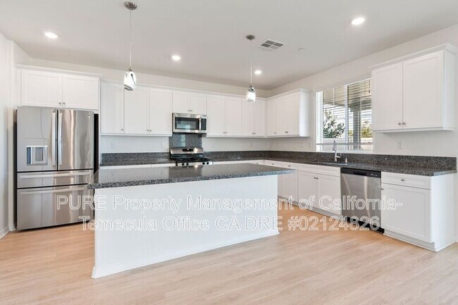 Foto del edificio - 30864 Wild Berry Wy