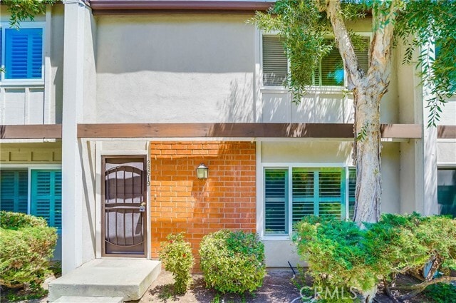 Building Photo - 28619 Friarstone Ct