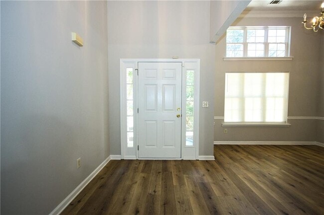 Building Photo - 4442 Gaelic Way SW