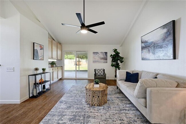 Building Photo - 9224 Partridge Cir