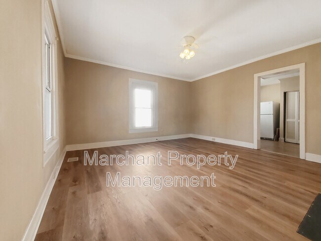 Foto del edificio - 8 Pettee St