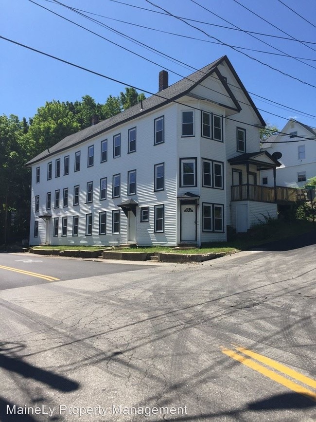 Building Photo - 60 Riverside Ave