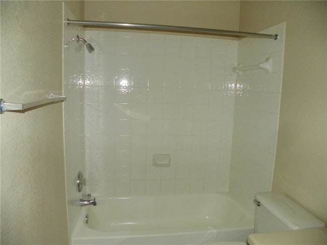 Building Photo - 13704 Harris Ridge Blvd