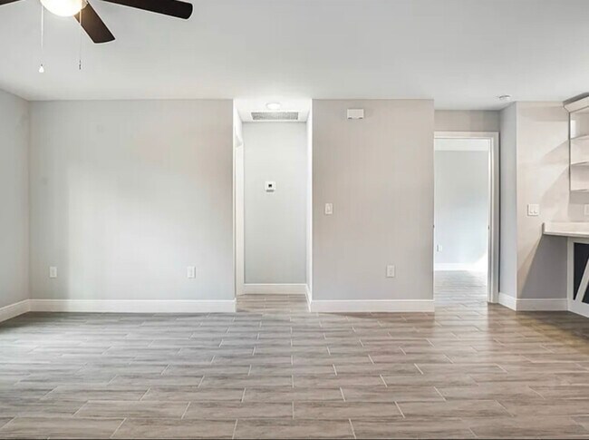 Building Photo - 2509 34th St W